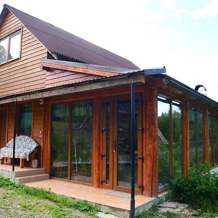 Gostynnyi Dvir U Marichky Hotel Lazeshchyna Ngoại thất bức ảnh