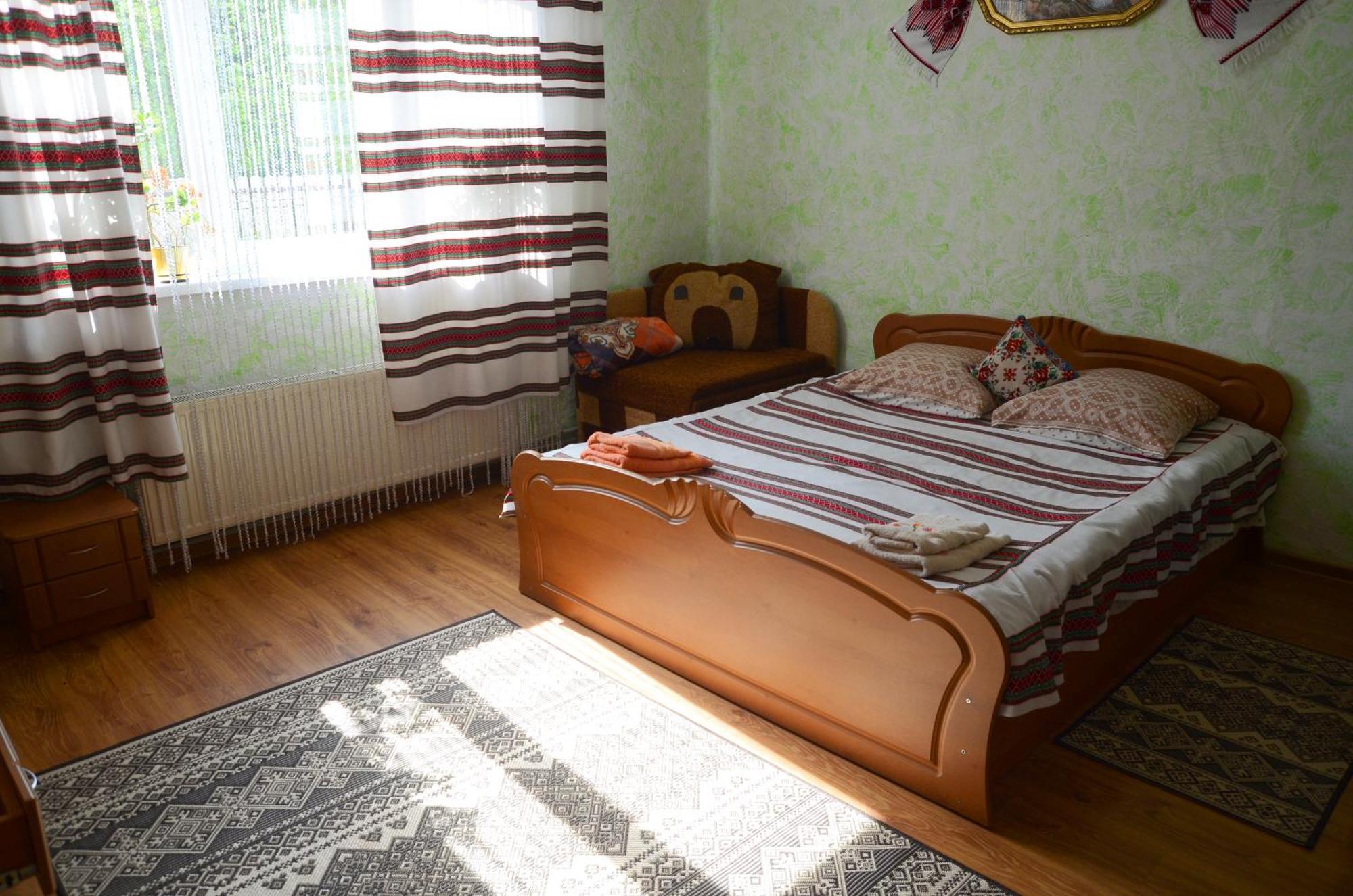Gostynnyi Dvir U Marichky Hotel Lazeshchyna Ngoại thất bức ảnh