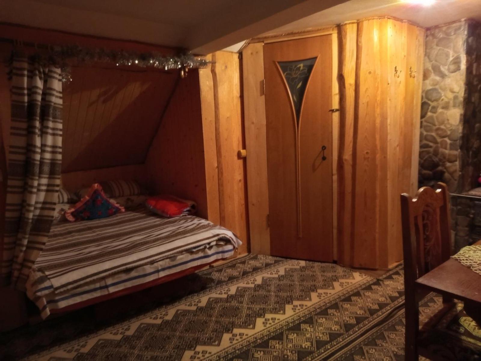 Gostynnyi Dvir U Marichky Hotel Lazeshchyna Ngoại thất bức ảnh